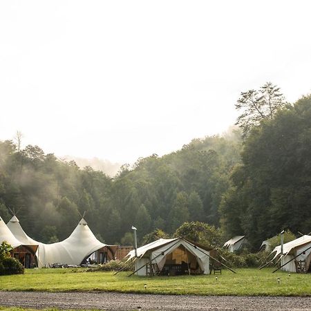 Hotel Under Canvas Great Smoky Mountains Pigeon Forge Zewnętrze zdjęcie