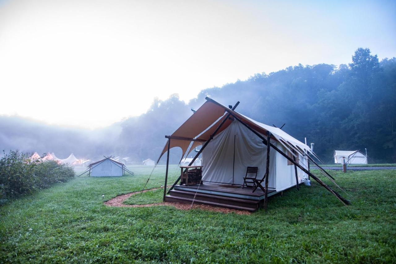 Hotel Under Canvas Great Smoky Mountains Pigeon Forge Zewnętrze zdjęcie